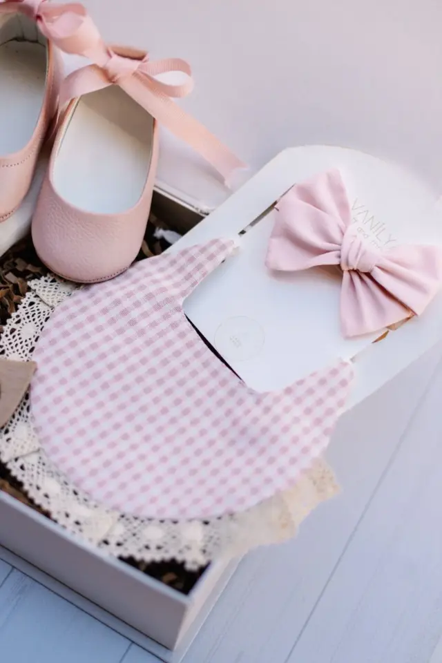 Kız Bebek Hediye Seti - Yenidoğan Hediyesi - Pötikare