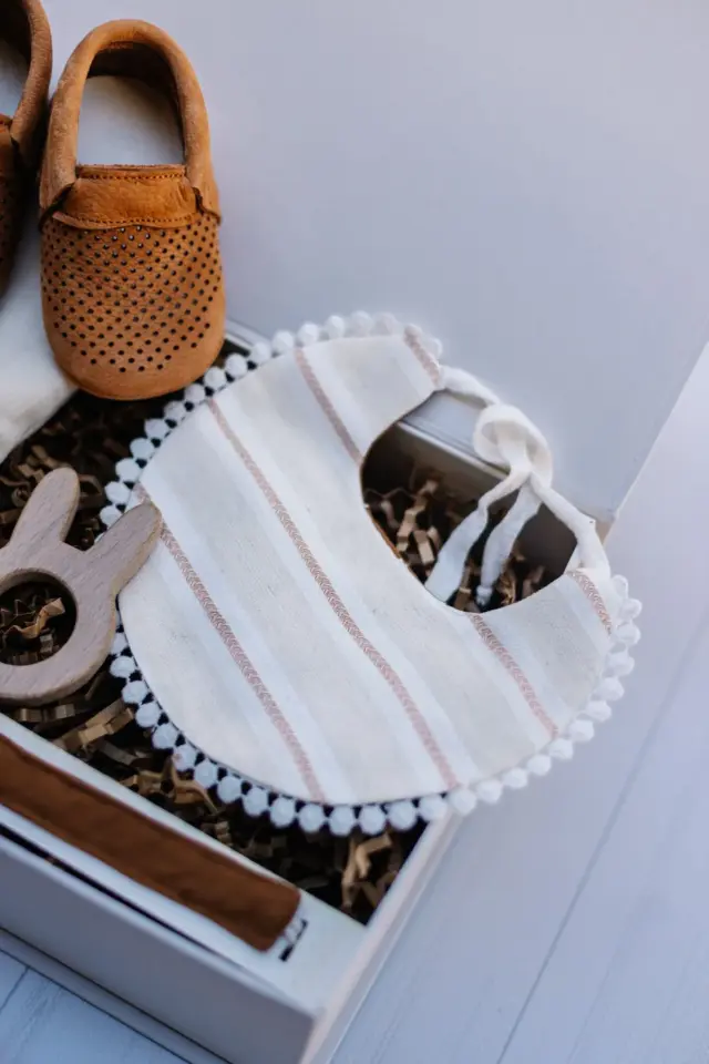 Erkek Bebek Hediye Seti - Yenidoğan Hediyesi - Krem Taba