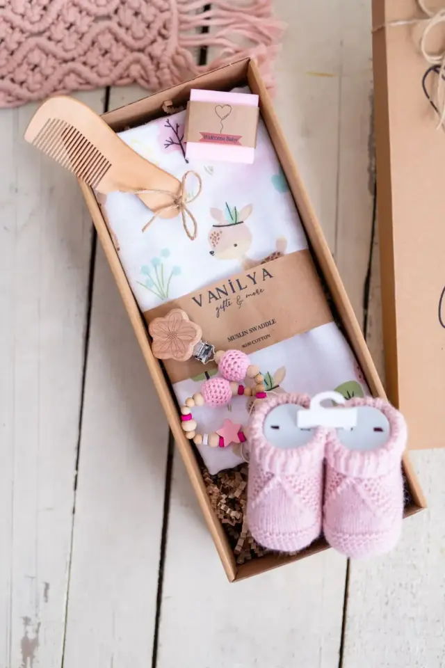 Kız Bebek Hediye Seti - Sevimli Bambi