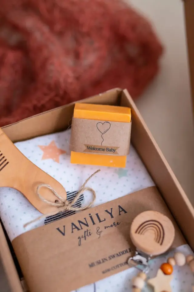 Kız Bebek Hediye Seti - Minik Kuş