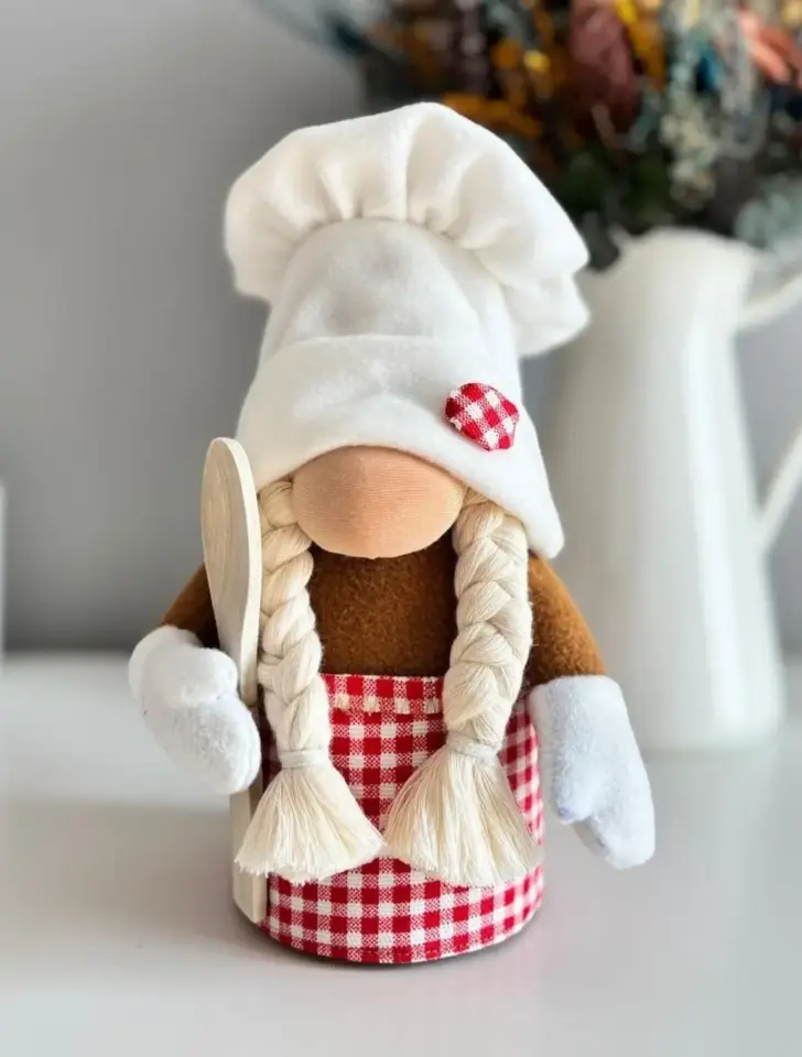 Dekoratif Şans Cücesi Ev Ofis Mutfak Dekoru-Chef Girl 25 cm