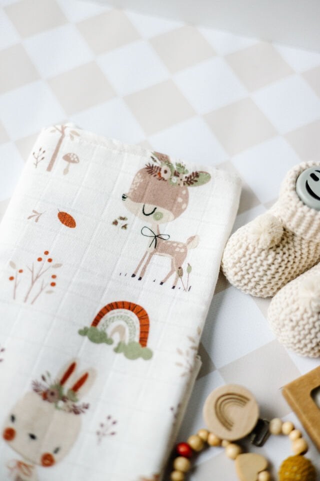 Kız Bebek Hediye Seti - Tavşan ve Bambi